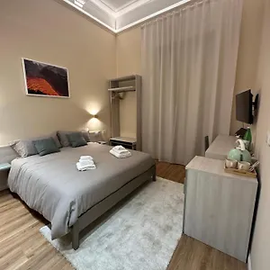 https://etna-vibes-home.taorminaitalyhotels.com