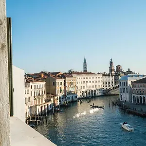 Ai Santi Apostoli Venecia