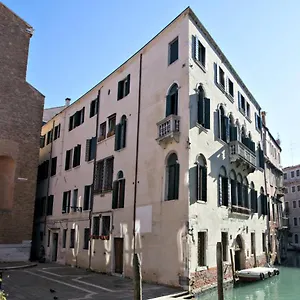 2* Appart hôtel Ca' Foscolo